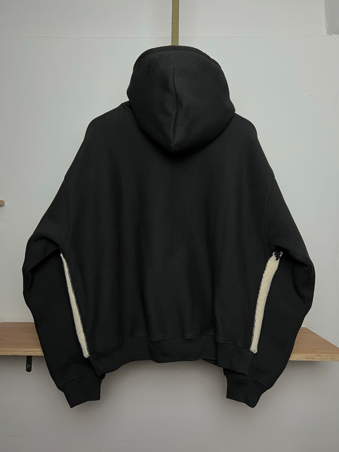 준야와타나베 x 팔라스 24FW 니트 후디 상품이미지2