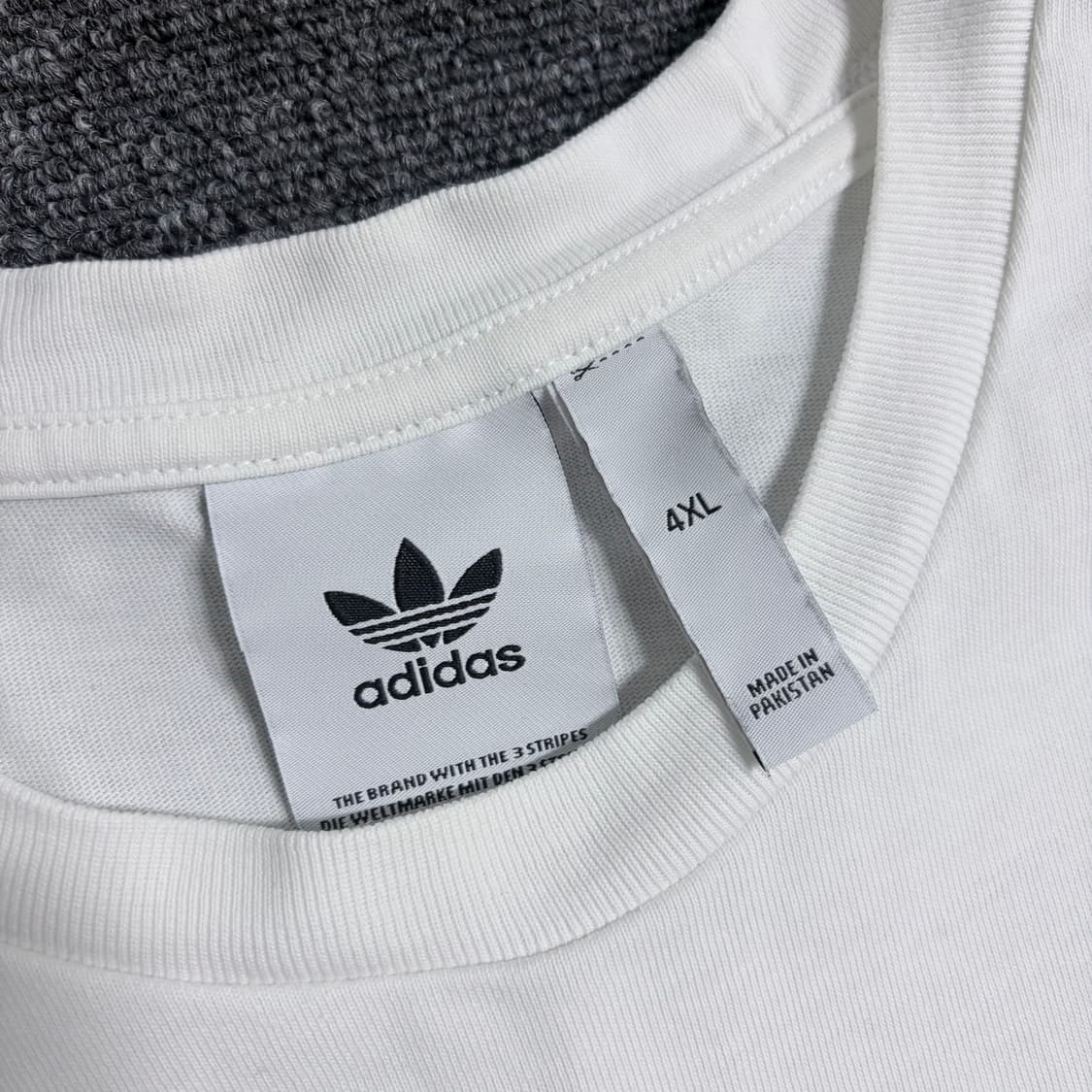 아디다스 스탠다드 반팔티 상품이미지3