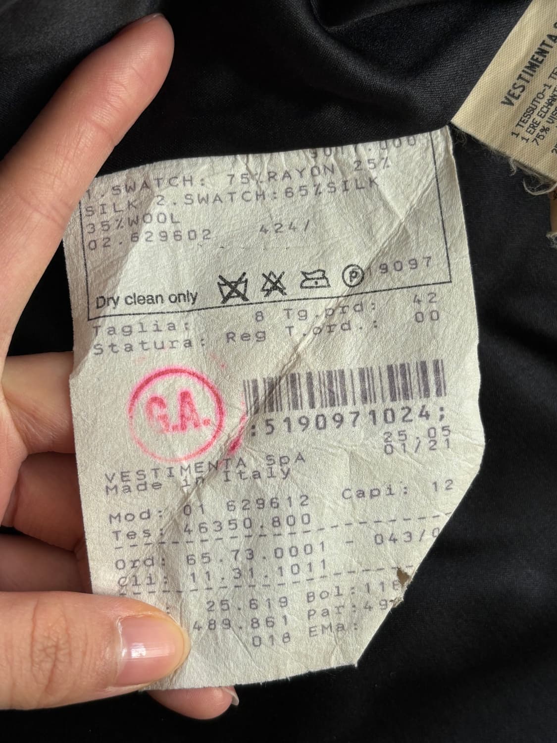 Giorgio Armani 조르지오 아르마니 벨벳 블랙 원버튼 블레이저 상품이미지8