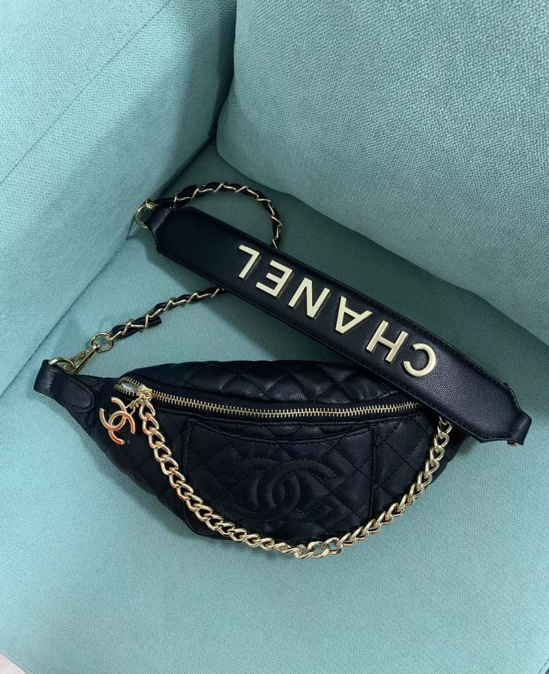 샤넬 뷰티 슬링백 힙색 상품이미지1