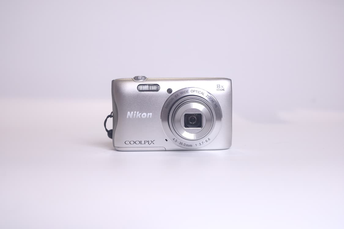 니콘 쿨픽스 S3700 실버 상품이미지1