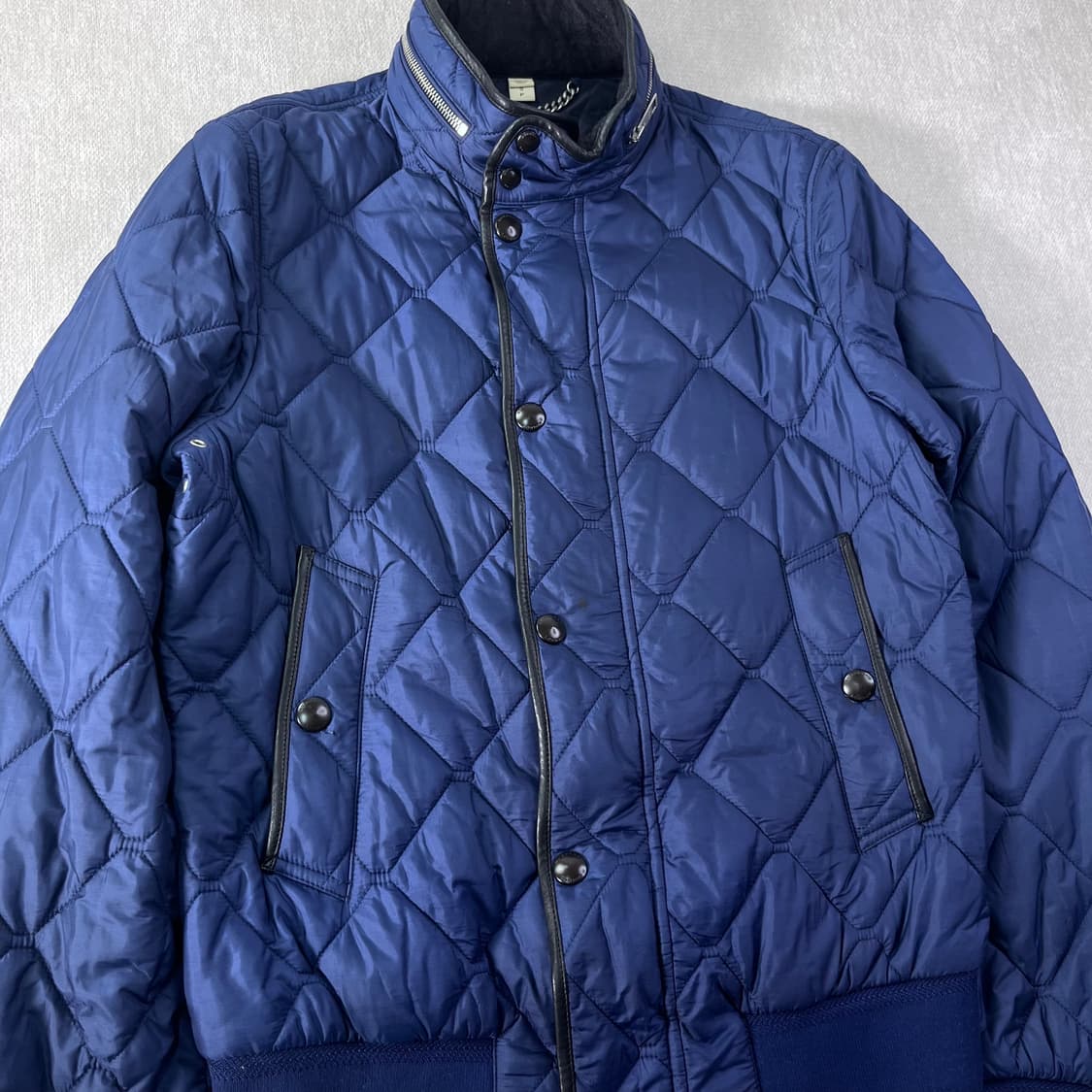 95 버버리 퀄팅 네이비 블루종 자켓 상품이미지3