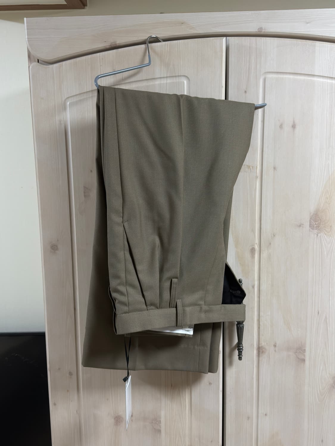 [2] 타일레 다크 토프 핀턱 와이드 슬랙스 새상품 상품이미지2