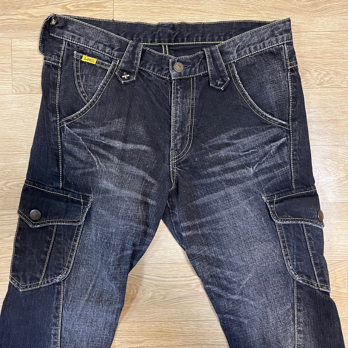 M) Lee 일본 리 카고 데님 플레어 부츠컷 흑청 워싱 블랙 상품이미지3