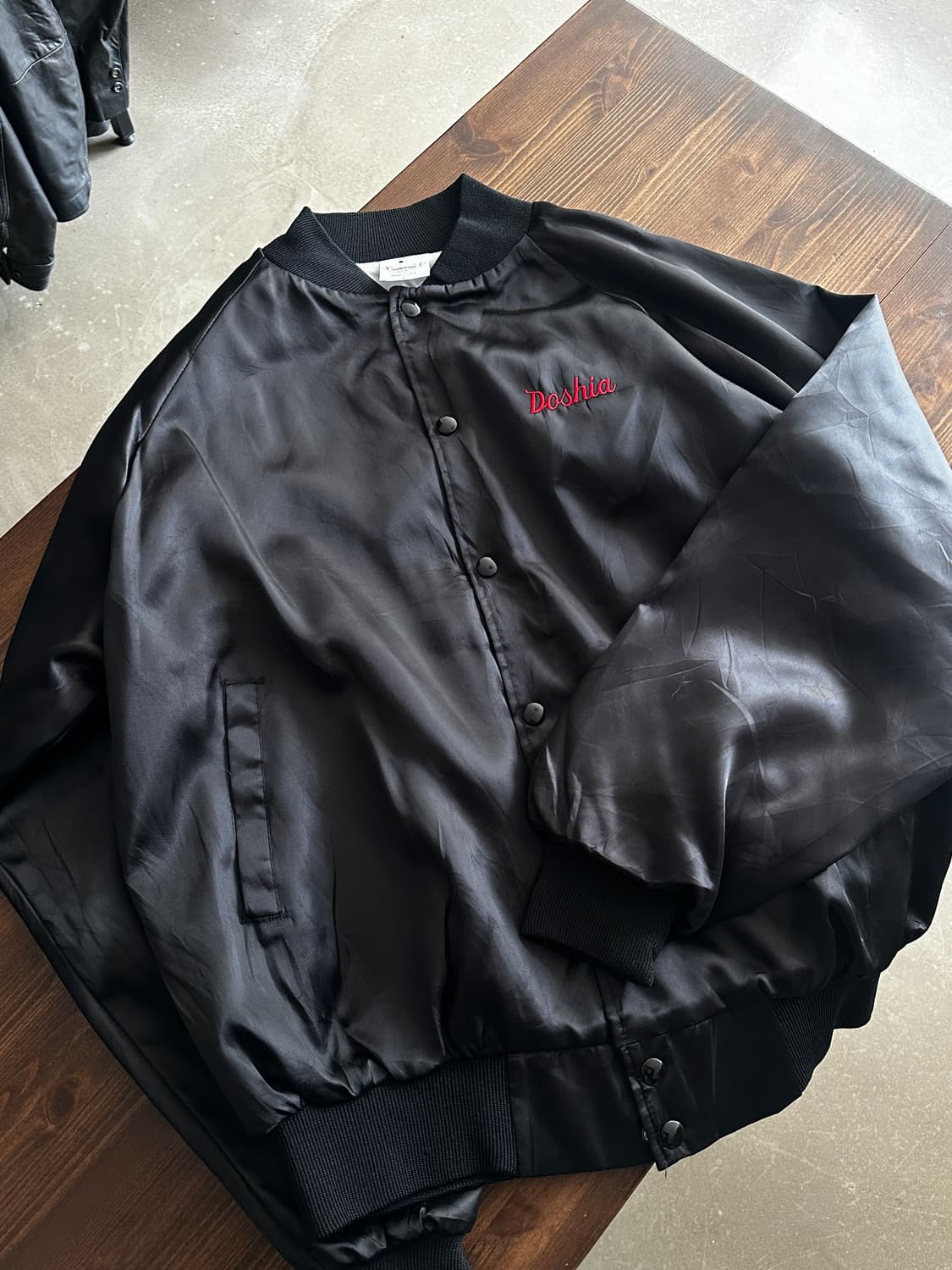 Doshia Vintage Satin Varsity Jacket 상품이미지2