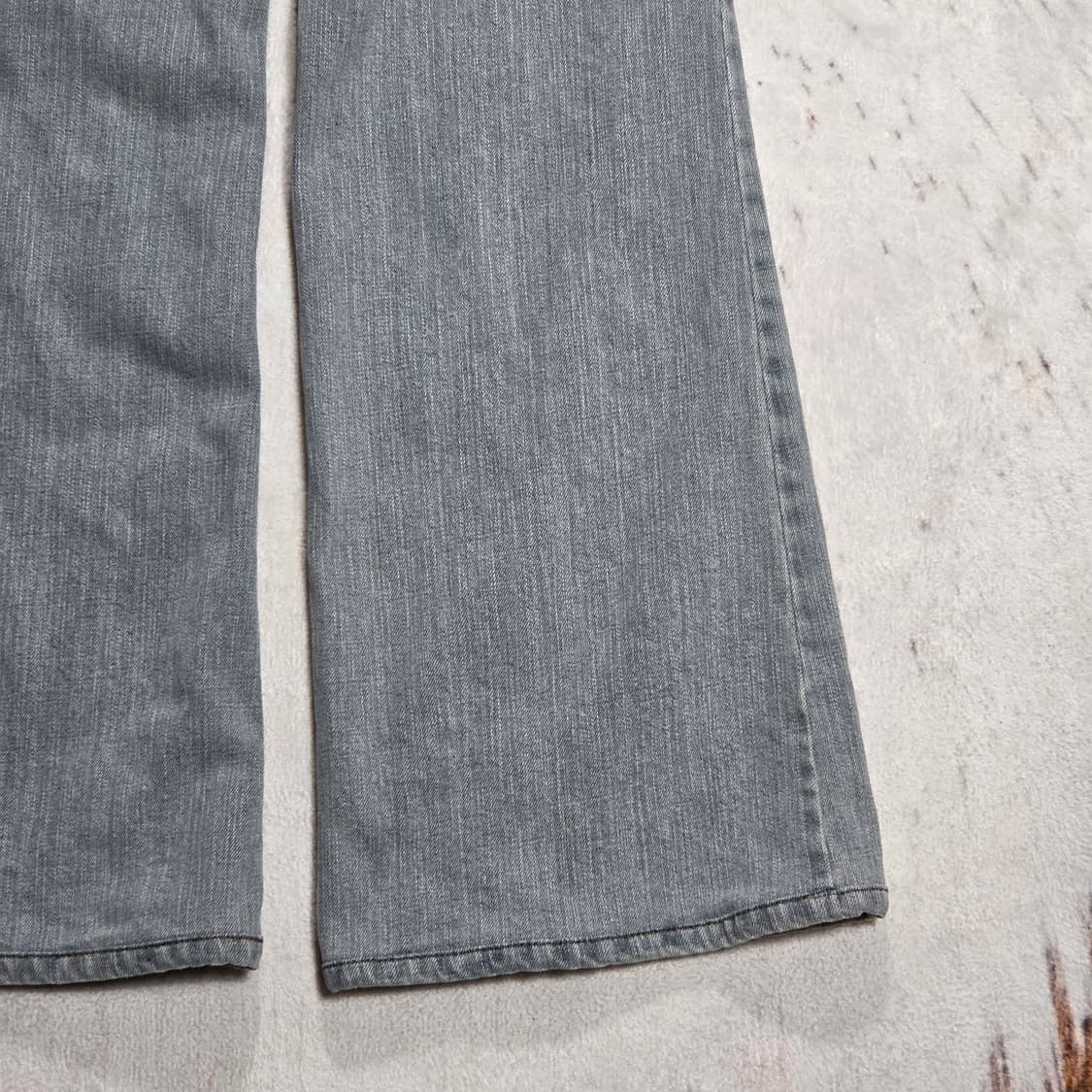 연청 그레이 데님 부츠컷 팬츠 상품이미지6