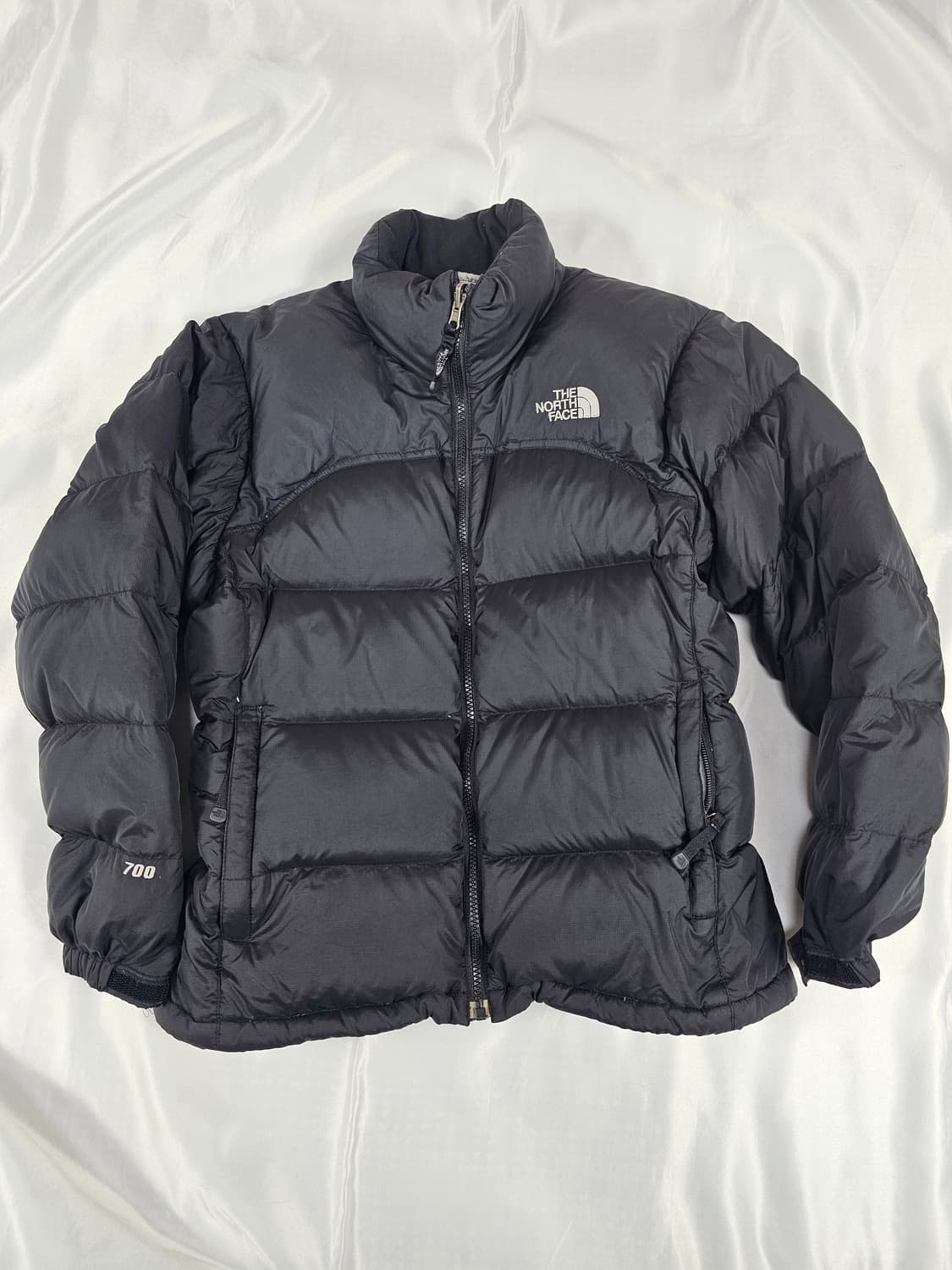 노스페이스켄달제너패딩 상품이미지1