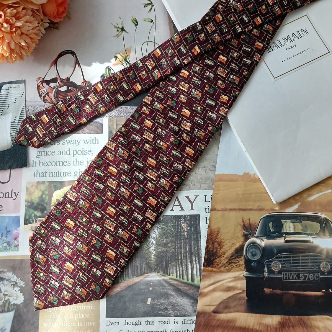 발망 실크 브라운 국기 패턴 넥타이 9.6cm A+등급 A18285
 상품이미지5