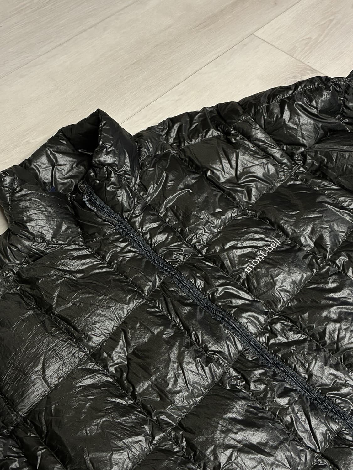 10s 몽벨 U.L. 경량패딩 자켓 블랙 상품이미지2