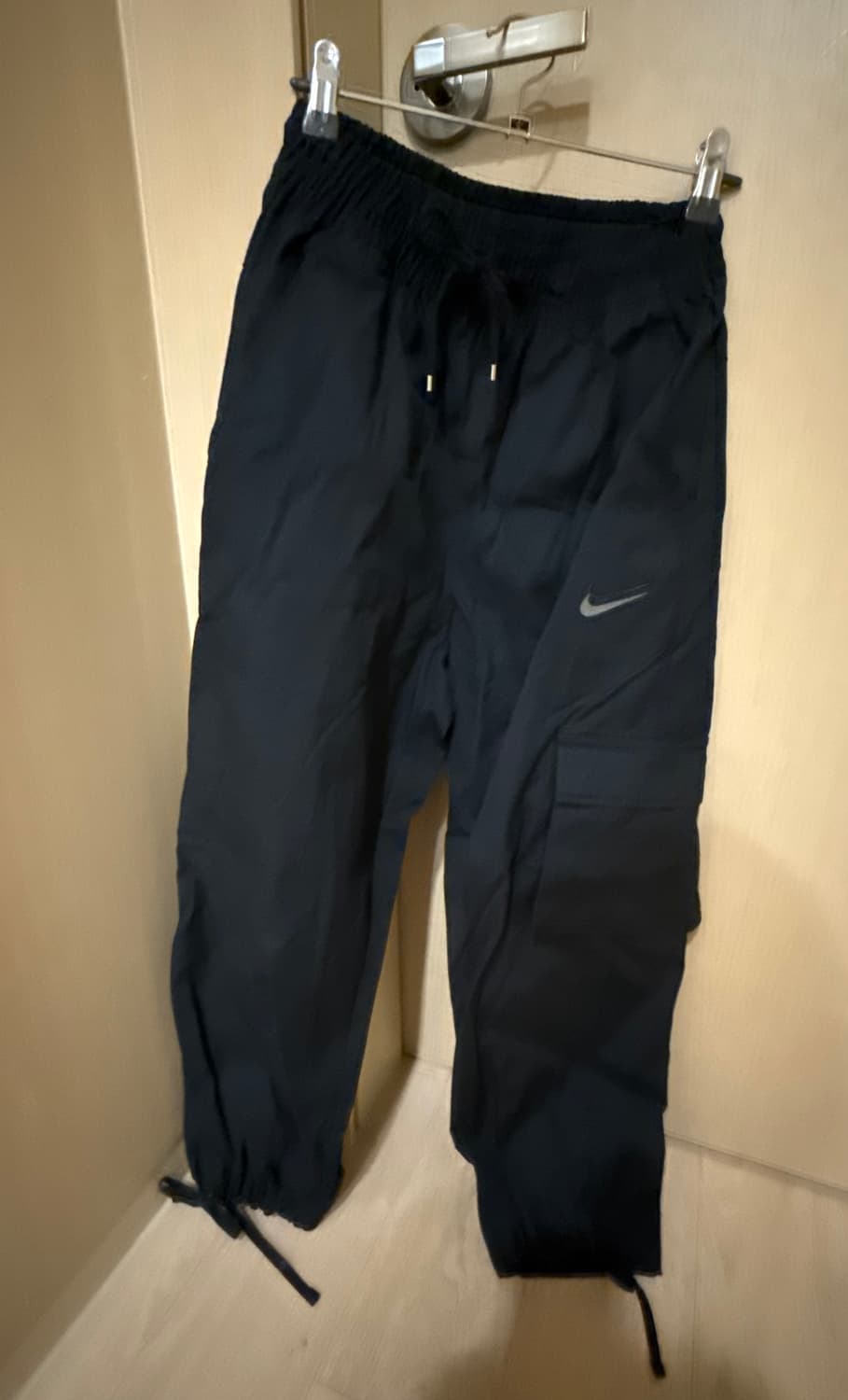 나이키 카고 팬츠 캐주얼 블랙 우먼스 CZ9331-010 상품이미지7