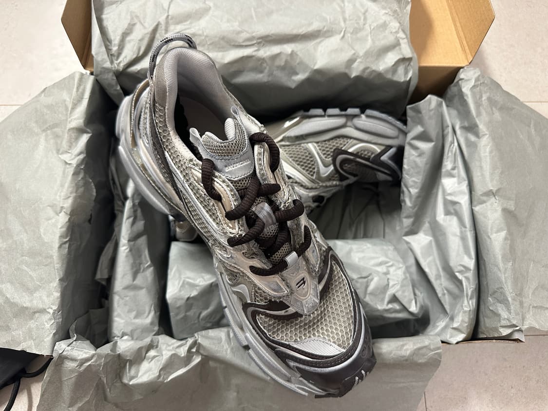 balenciaga runner 2.0 beige/brown 상품이미지5