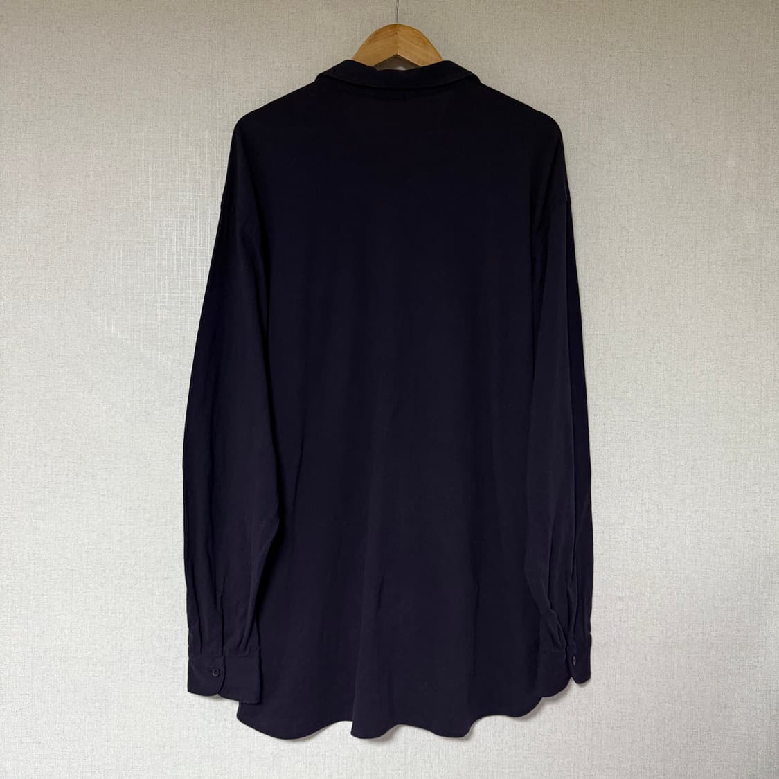 [3]코모리 24SS 네이비 코튼 저지 셔츠 상품이미지8