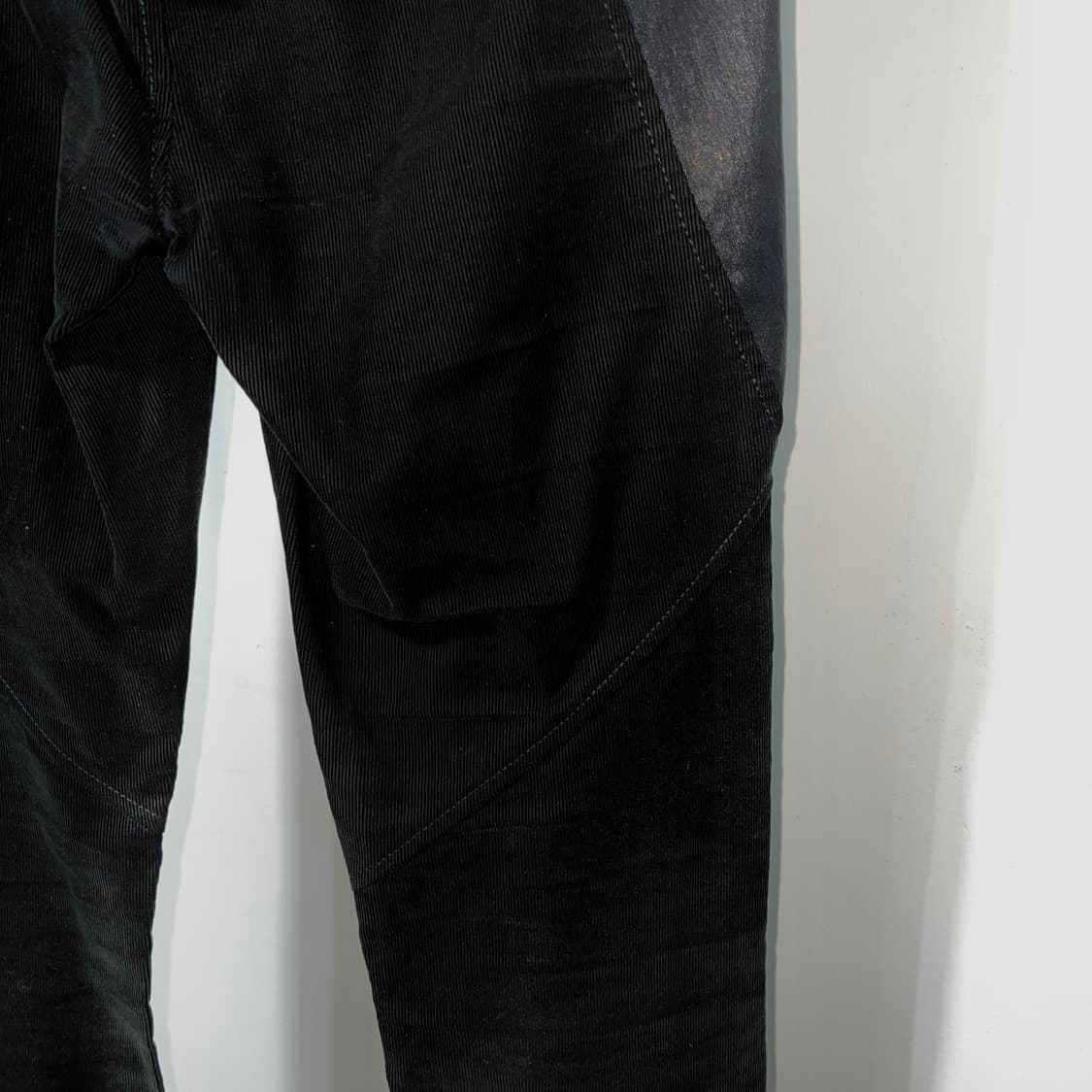 헬무트랭 레더 패널 코듀로이 레깅스진 상품이미지10