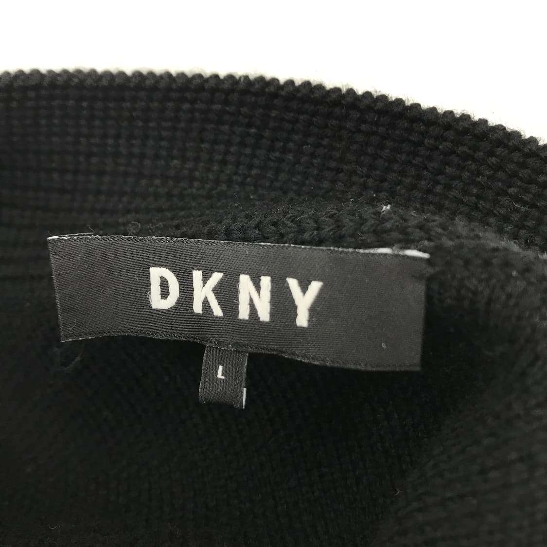 DKNY 울100프로 니트가디건 블랙 [L] 상품이미지4