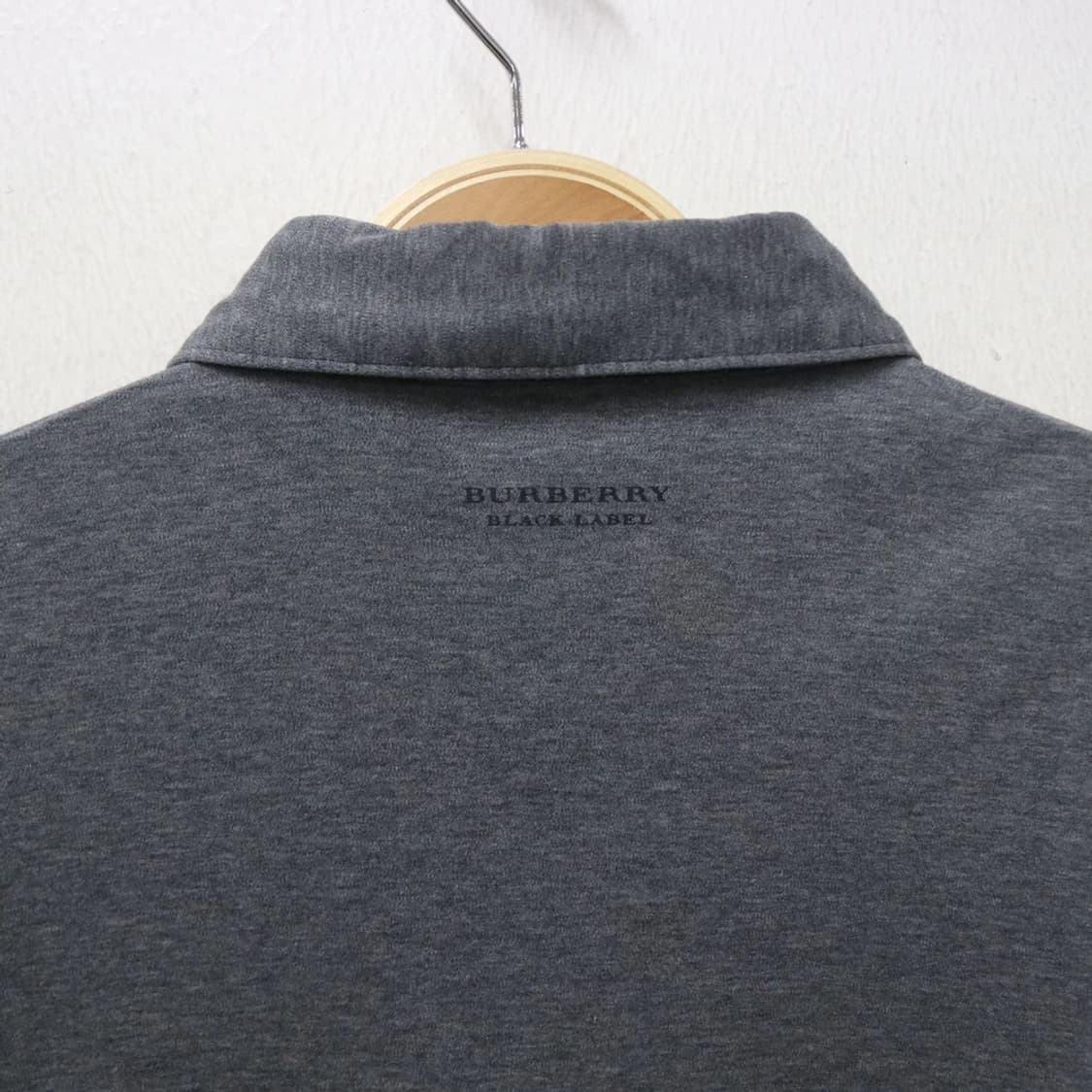 버버리 블랙 라벨 빅 로고 카라티셔츠 66109 상품이미지6