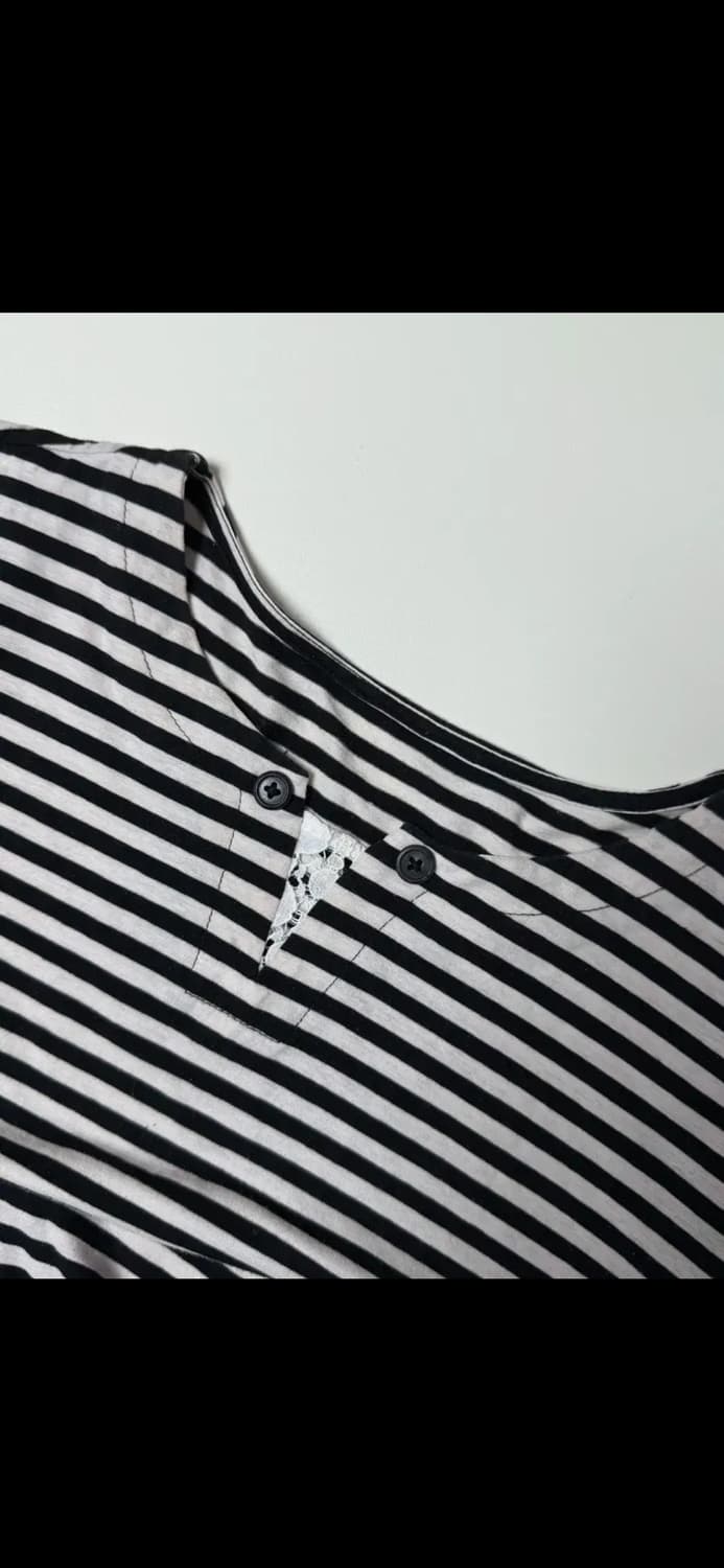 T-259 JPN 블랙 디테일 스트라이프 반팔티 OS 상품이미지3