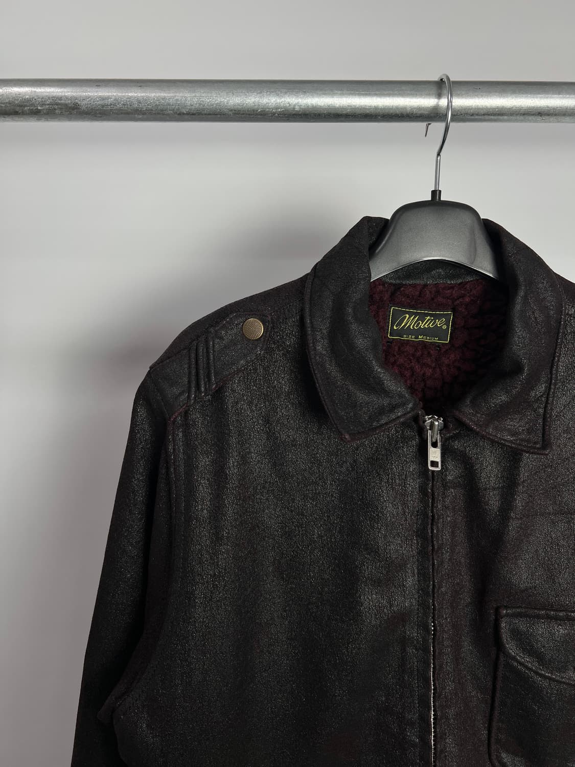MOTIVE 크랙 집업 자켓 상품이미지2