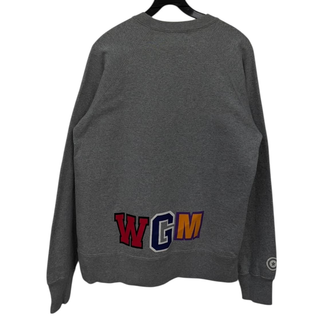 베이프 샤크 롱 슬리브 맨투맨 상품이미지2