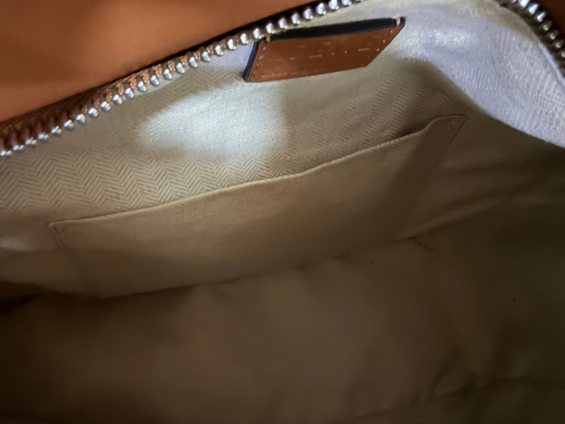 로에베 퍼즐백 미디엄 탄 상품이미지8