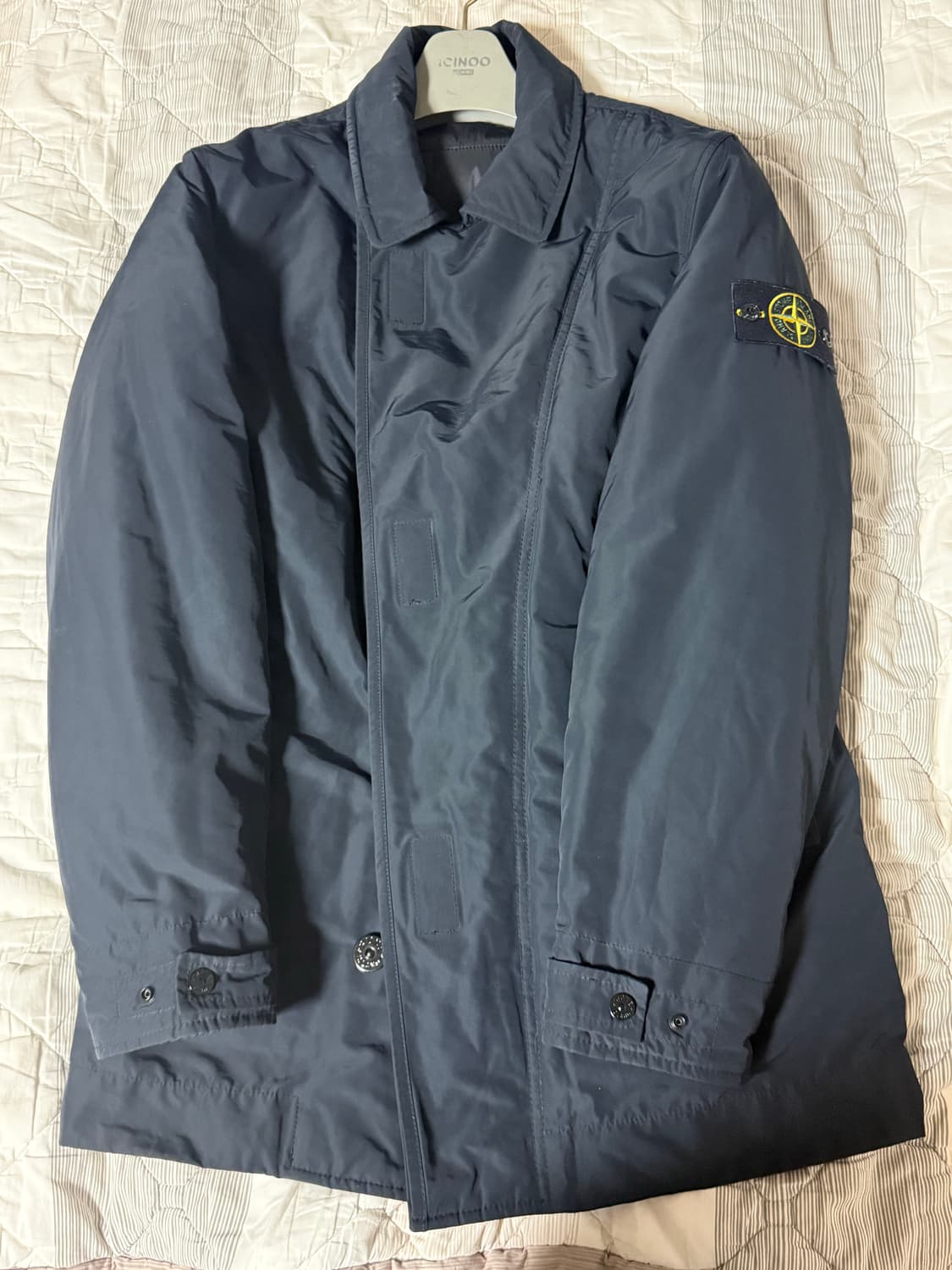 스톤아일랜드 마이크로랩스 프리마로프트 코트 판매 상품이미지2