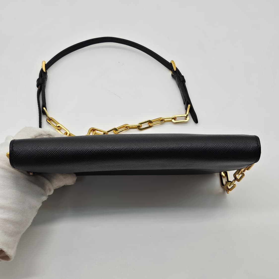 정품 프라다 사피아노 체인 크로스백 상품이미지7