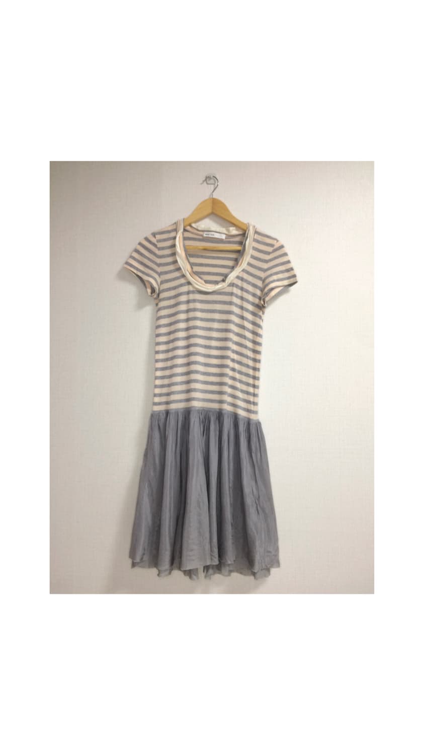 Sacai luck 사카이럭 핑크베이지 스트라이프 원피스 상품이미지1