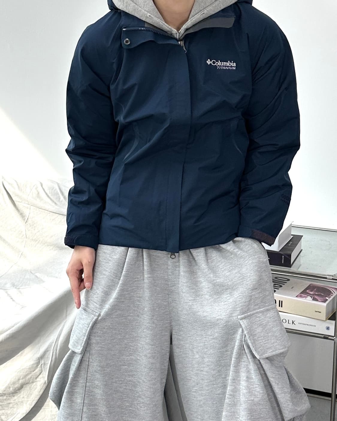 컬럼비아 티타늄 고어텍스 바람막이 M 상품이미지2