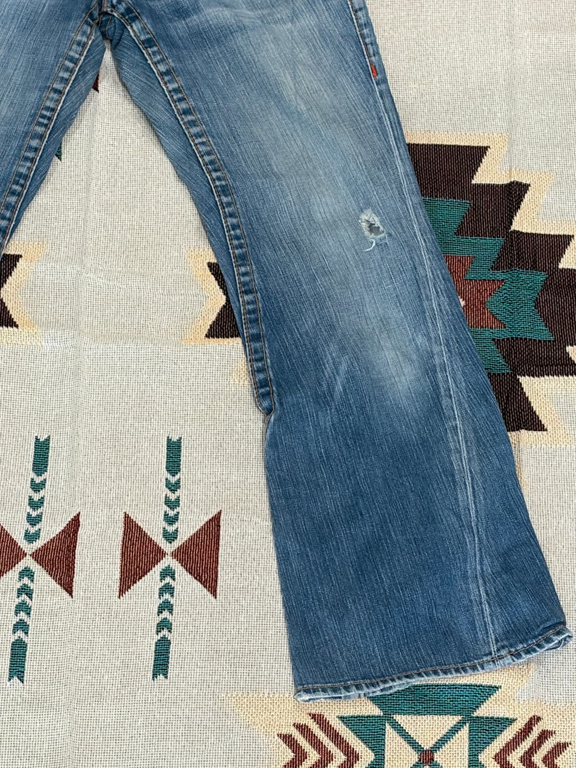 트루릴리전 #803 플레어 부츠컷 연청 데님 팬츠 상품이미지2