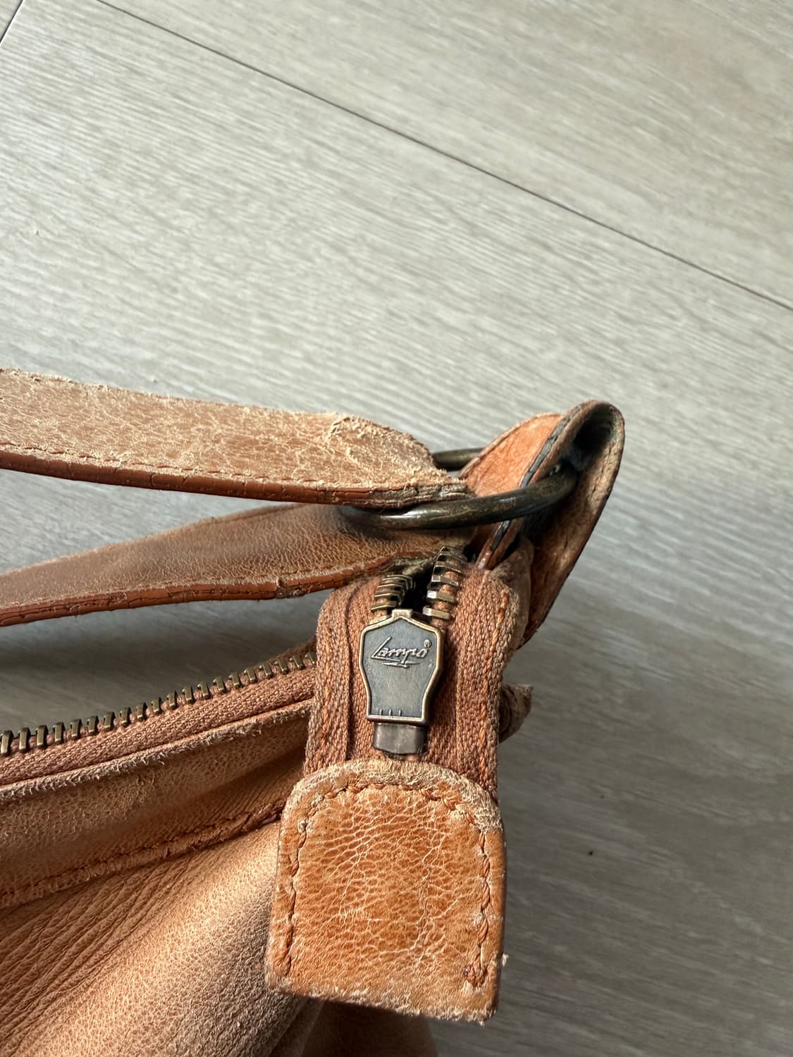 발렌시아가 커리어 카멜 XL 상품이미지10