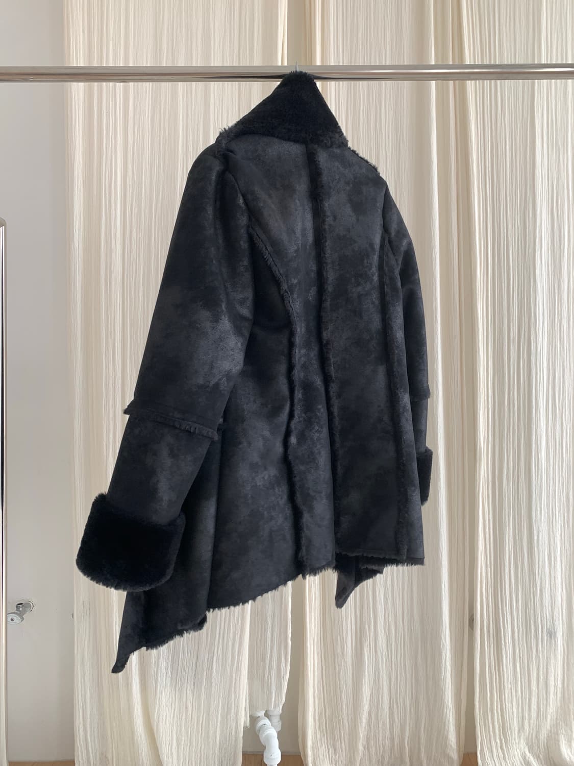  Black drape mustang 상품이미지6