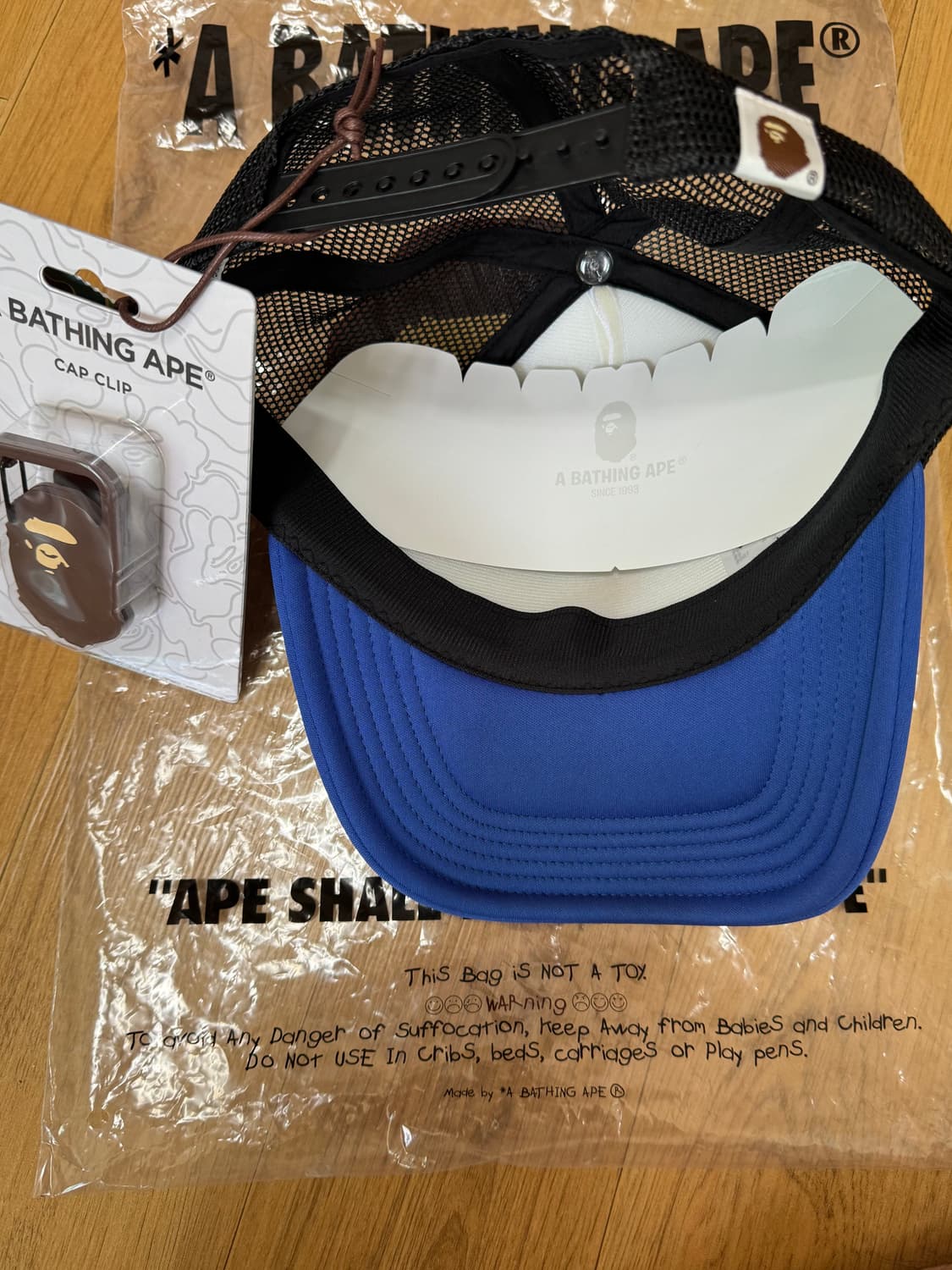 (새상품) 베이프 모자 상품이미지3