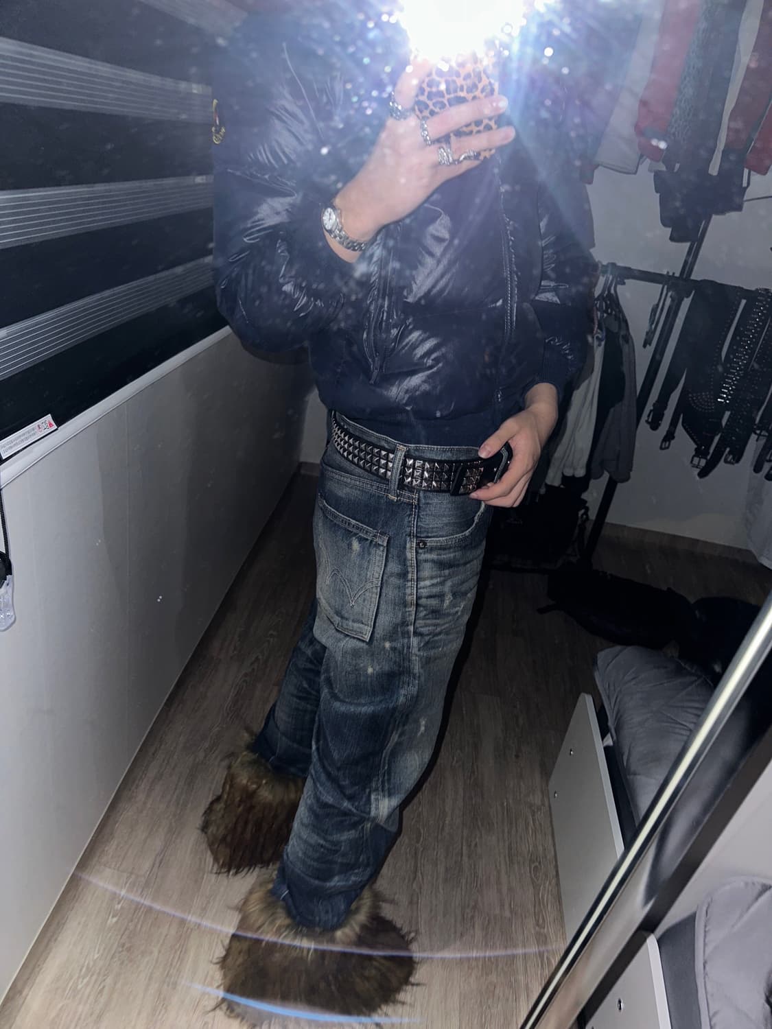 몽클레어 네이비 패딩 상품이미지2