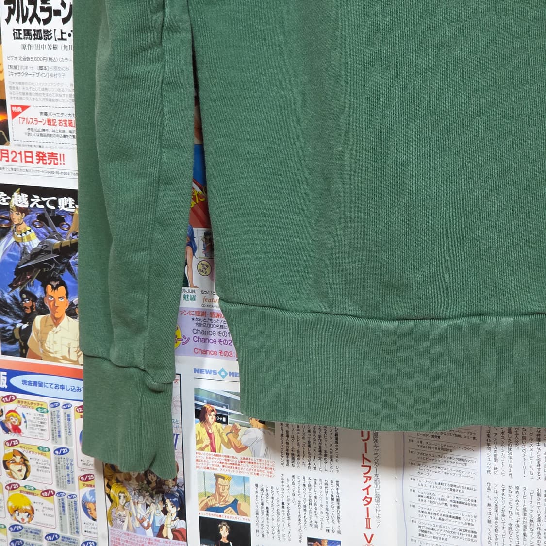 리바이스 네이비 그린 배색 빅로고 맨투맨 상품이미지6