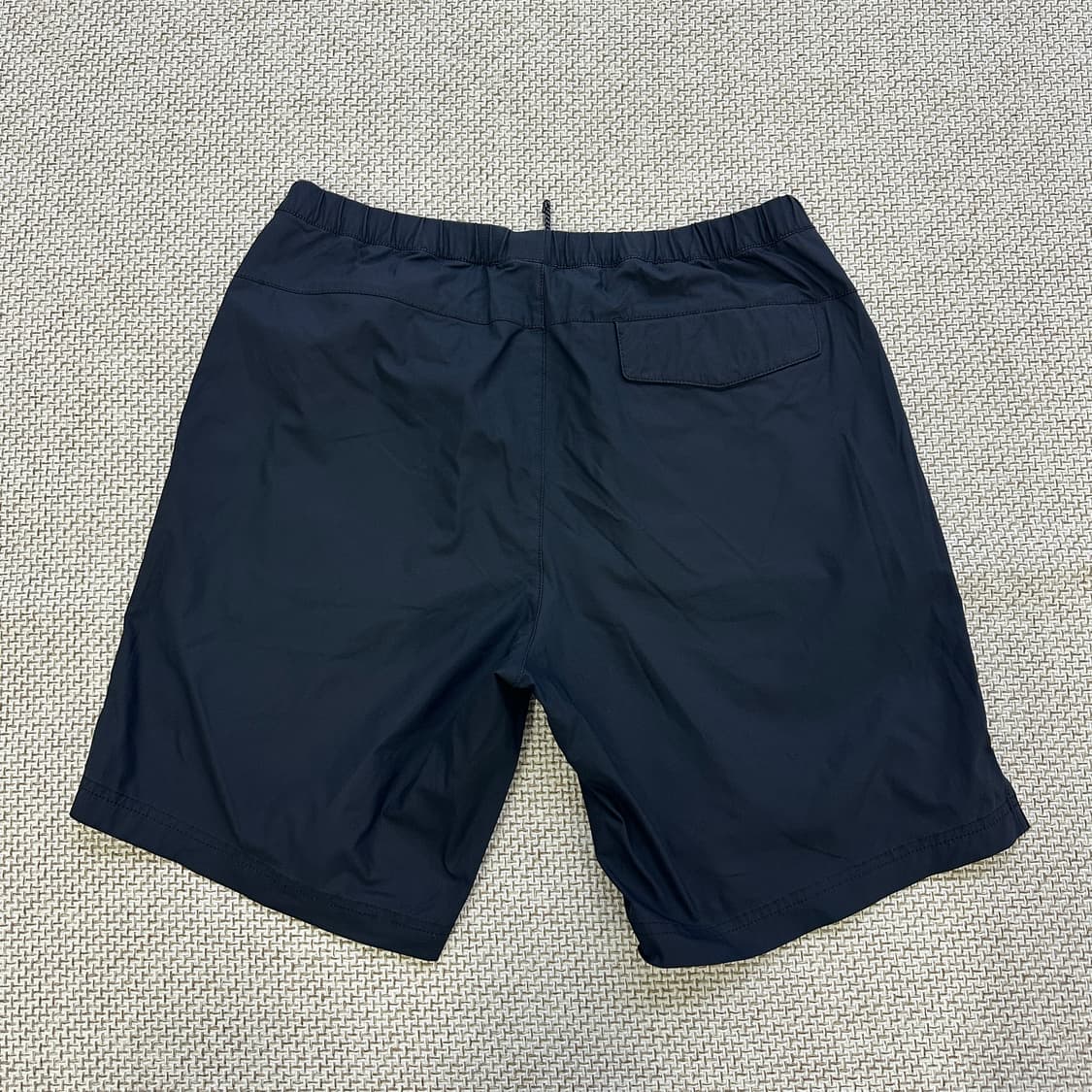 80 노스페이스 블랙 컬러 밴딩 반바지 0410D 상품이미지3