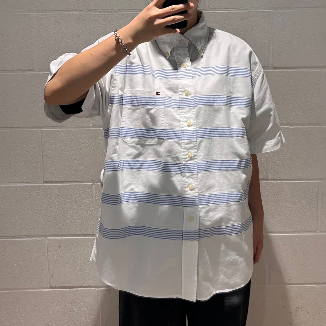 Tommy Hilfiger Logo Stripe Shirts 상품이미지2
