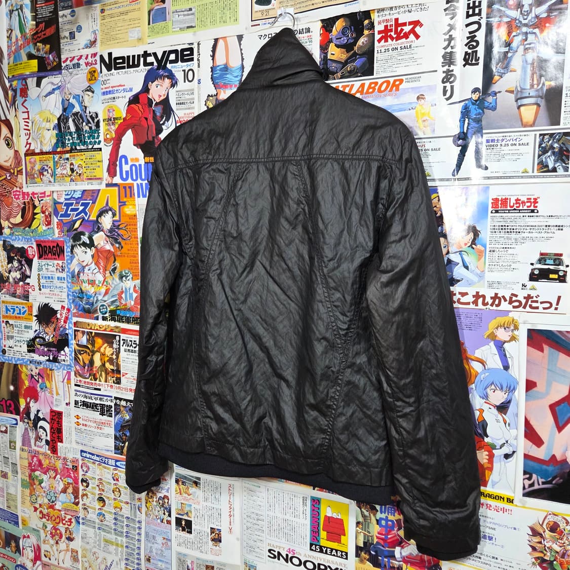 리바이스 락시크 유광 코팅 하이넥 누빔 자켓 상품이미지5