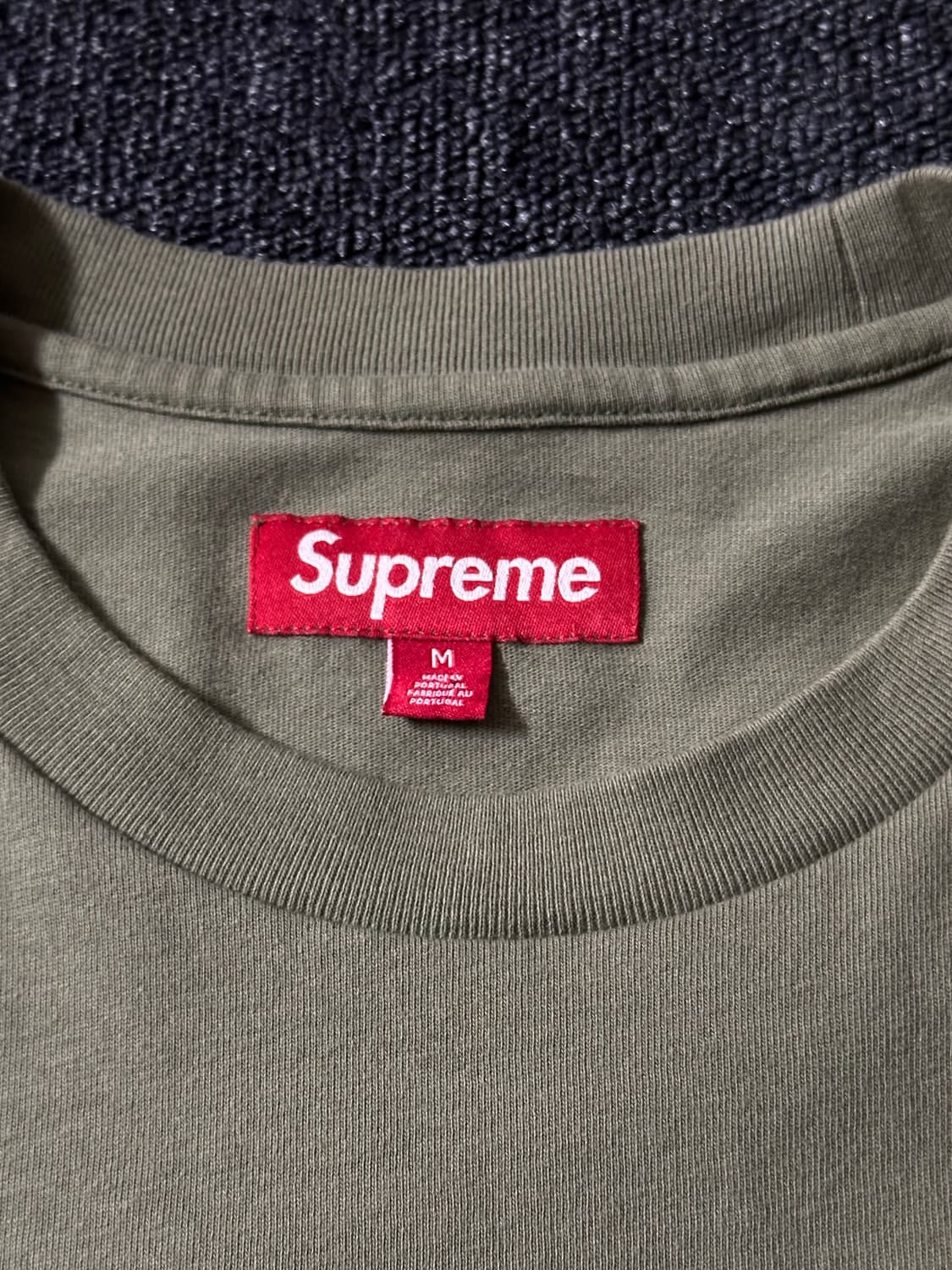 Supreme 24ss 스몰 박스로고 올리브 티 M사이즈 상품이미지4