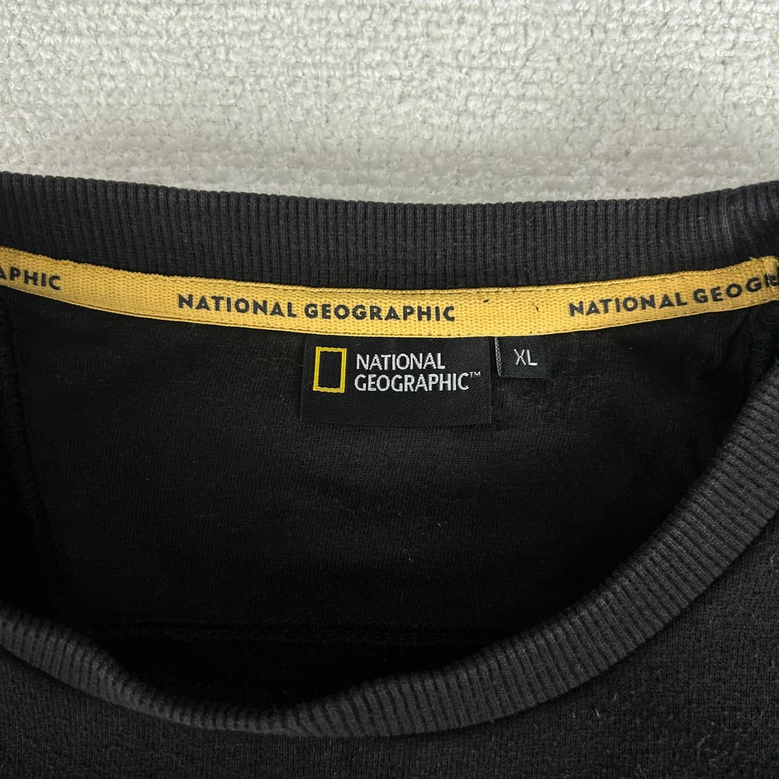 내셔널지오그래픽 검정 맨투맨 티셔츠 XL 상품이미지2