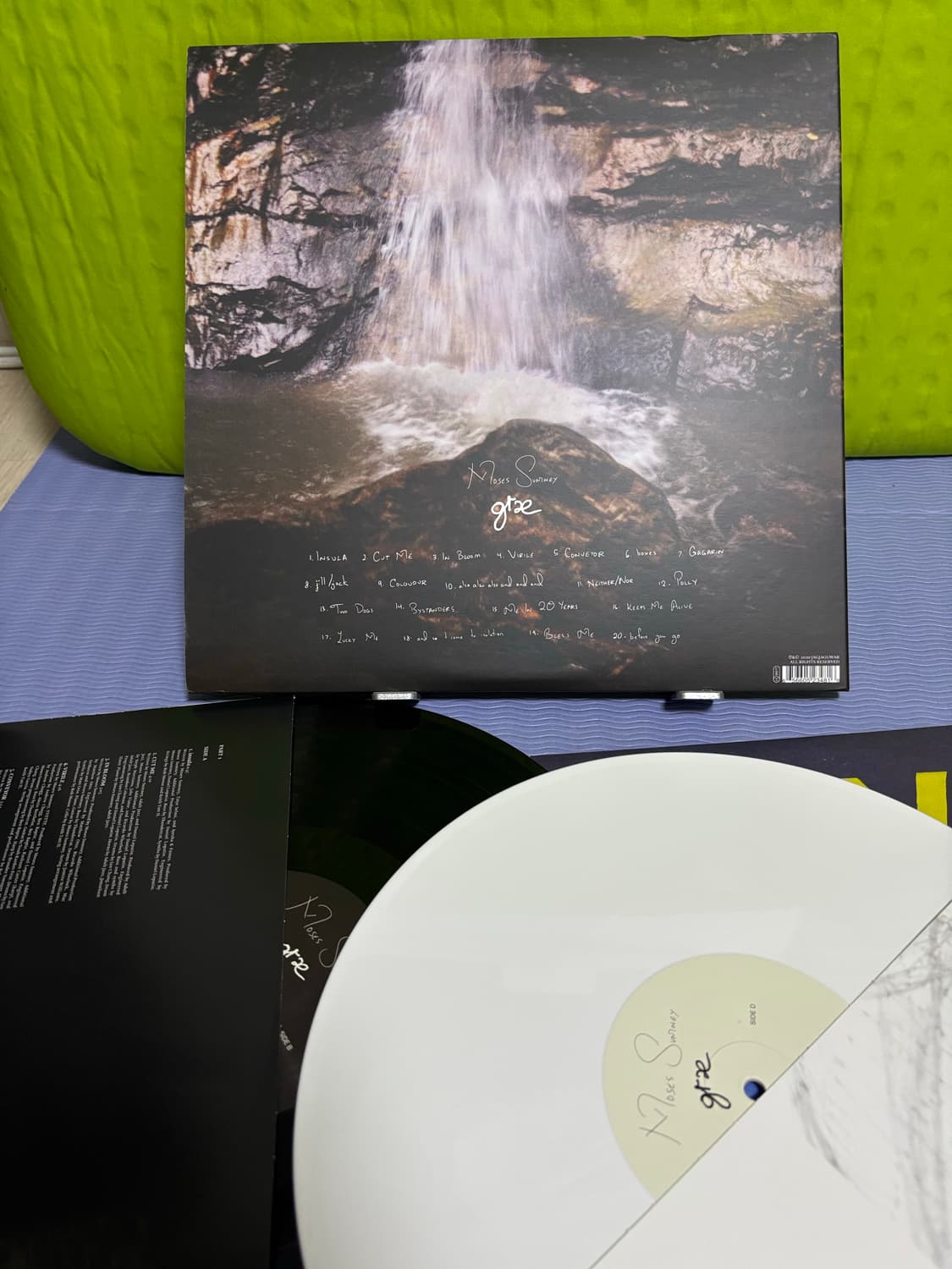 Moses Sumney grae 2LP 한정 블랙/화이트 바이닐 상품이미지3