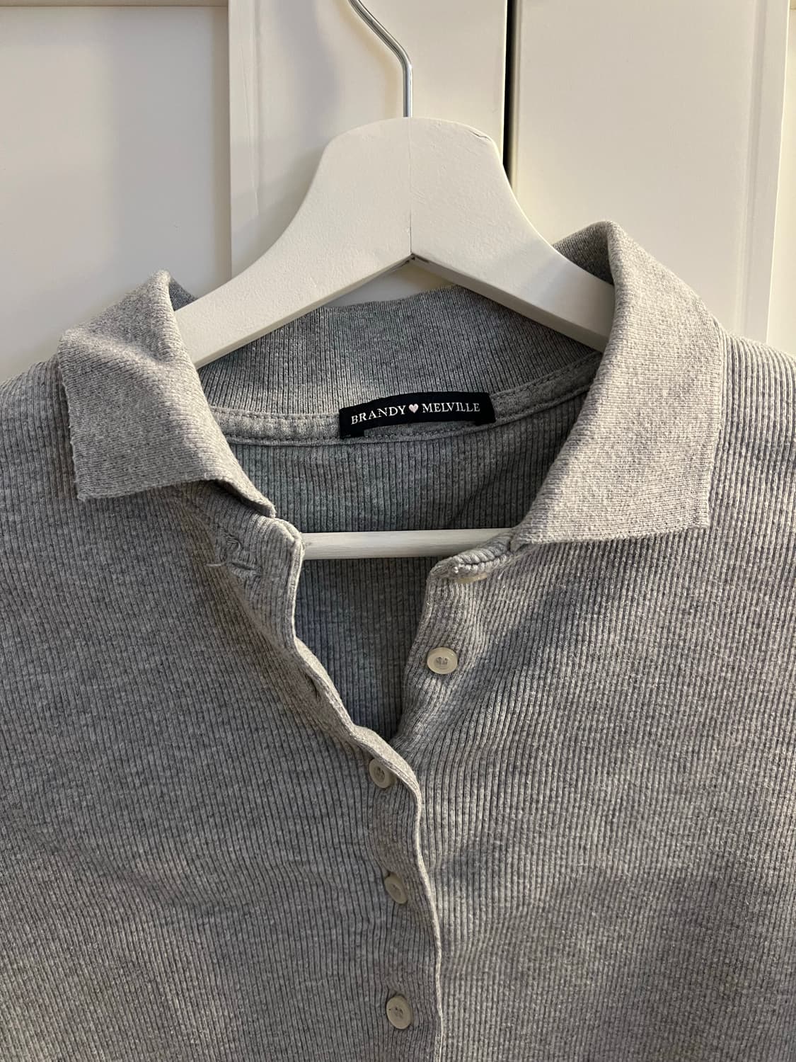 브랜디멜빌 그레이 카라 니트 상품이미지1