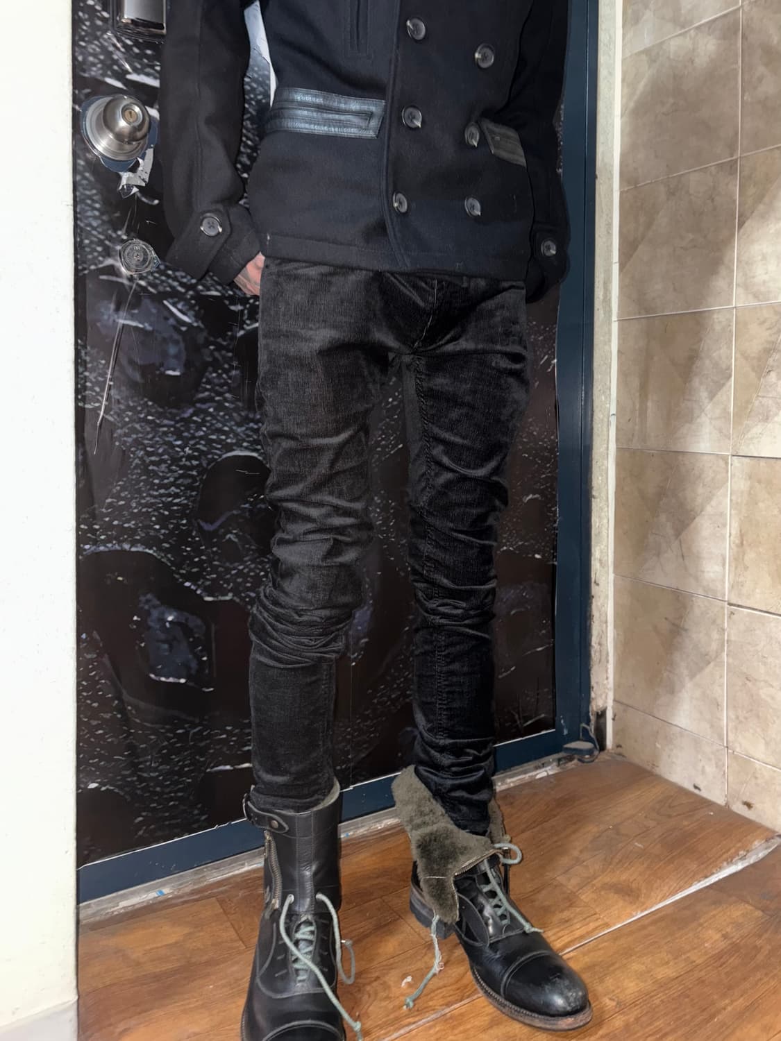 Pledge velvet slim pants 상품이미지1