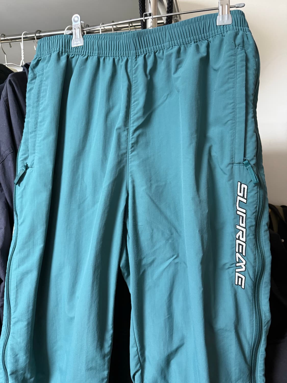 슈프림 트레이닝 팬츠 L 상품이미지2