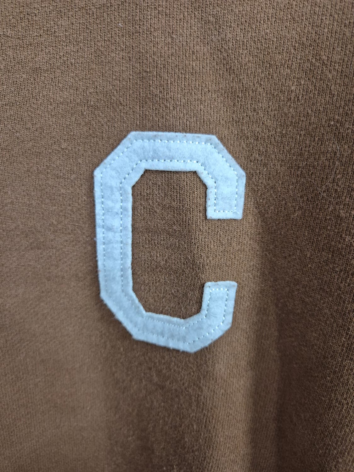 커버낫 C 로고 브라운 맨투맨 티셔츠 상품이미지4