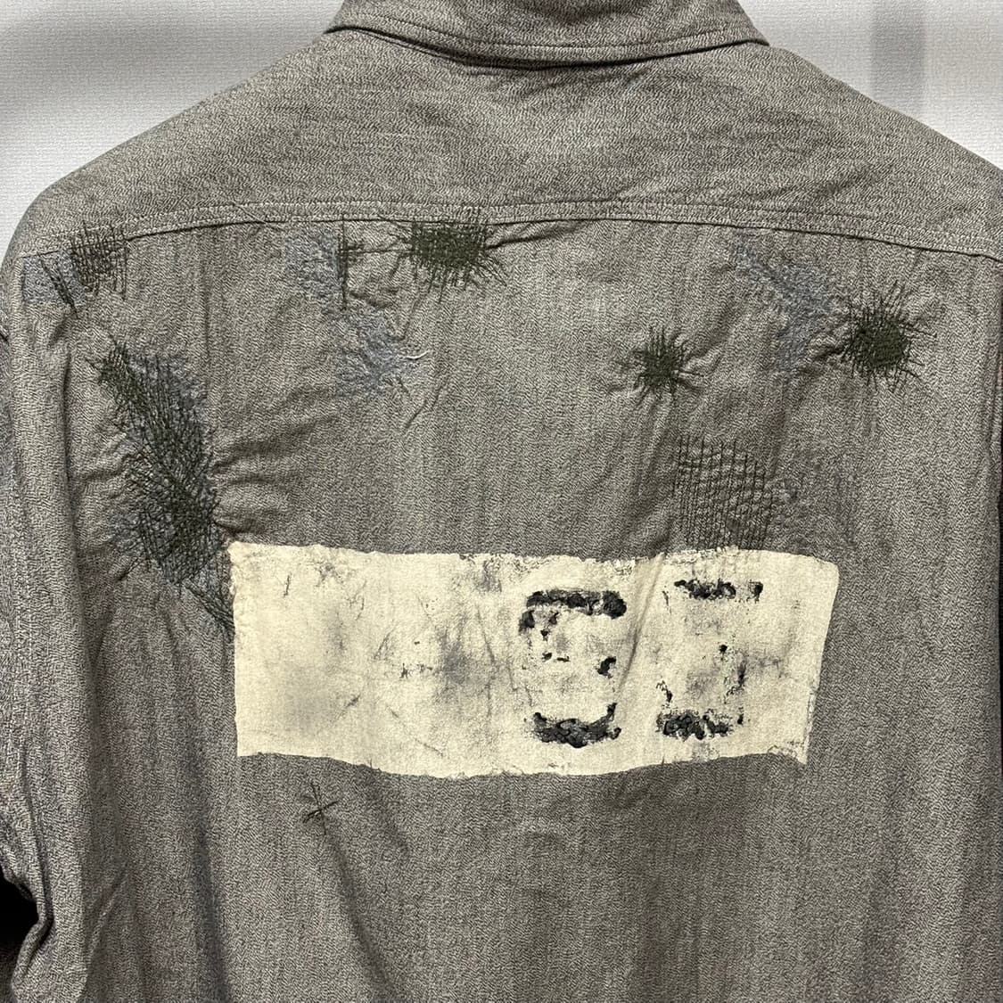 XL) BOWWOW 바우와우 24FW 프리즈너 블랙 샴브레이 셔츠 상품이미지4