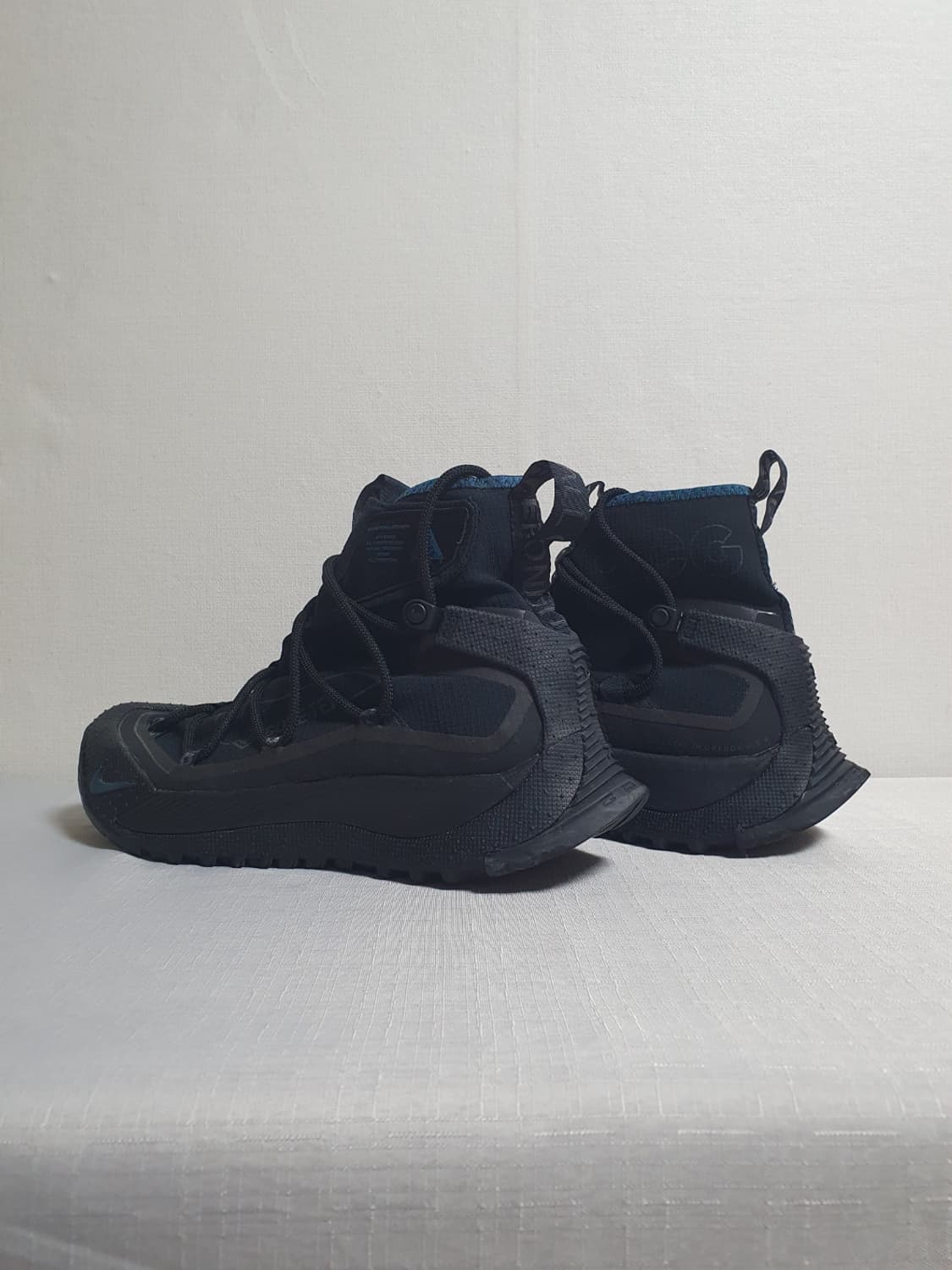 240mm 나이키 ACG 에어 테라 안타틱 고어텍스 안트라사이트 블랙 상품이미지5