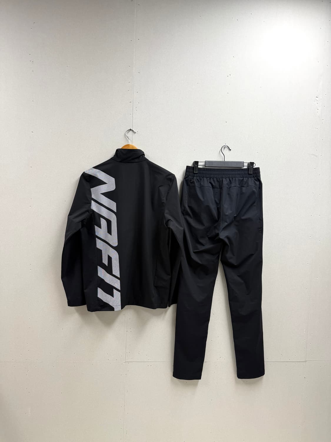 남성 95 M / 다이나핏 트레이닝 세트 블랙 상품이미지5