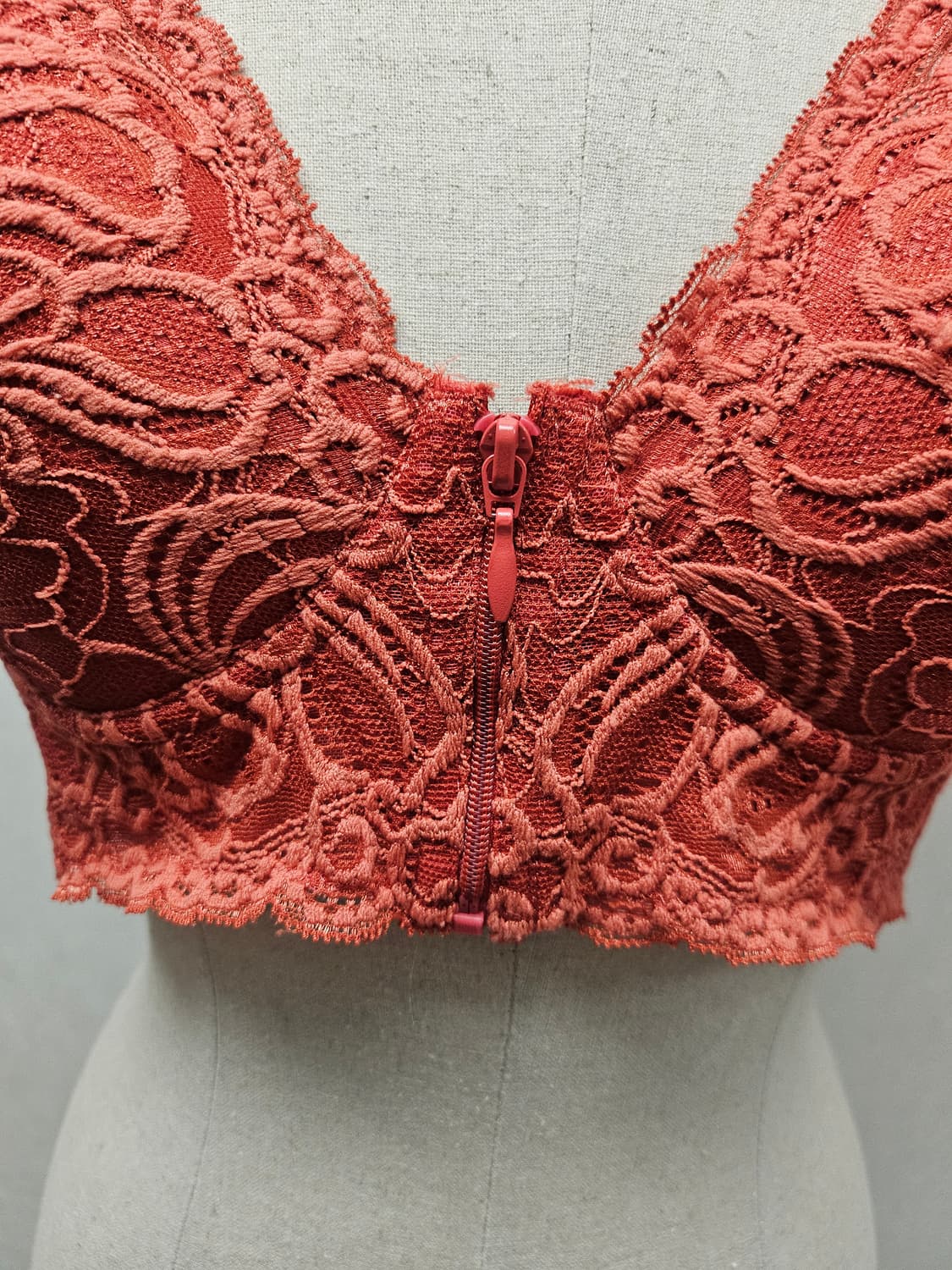 (새상품)피델리아 프리컷팅 올레이스 집업 브라팬티 세트 상품이미지3