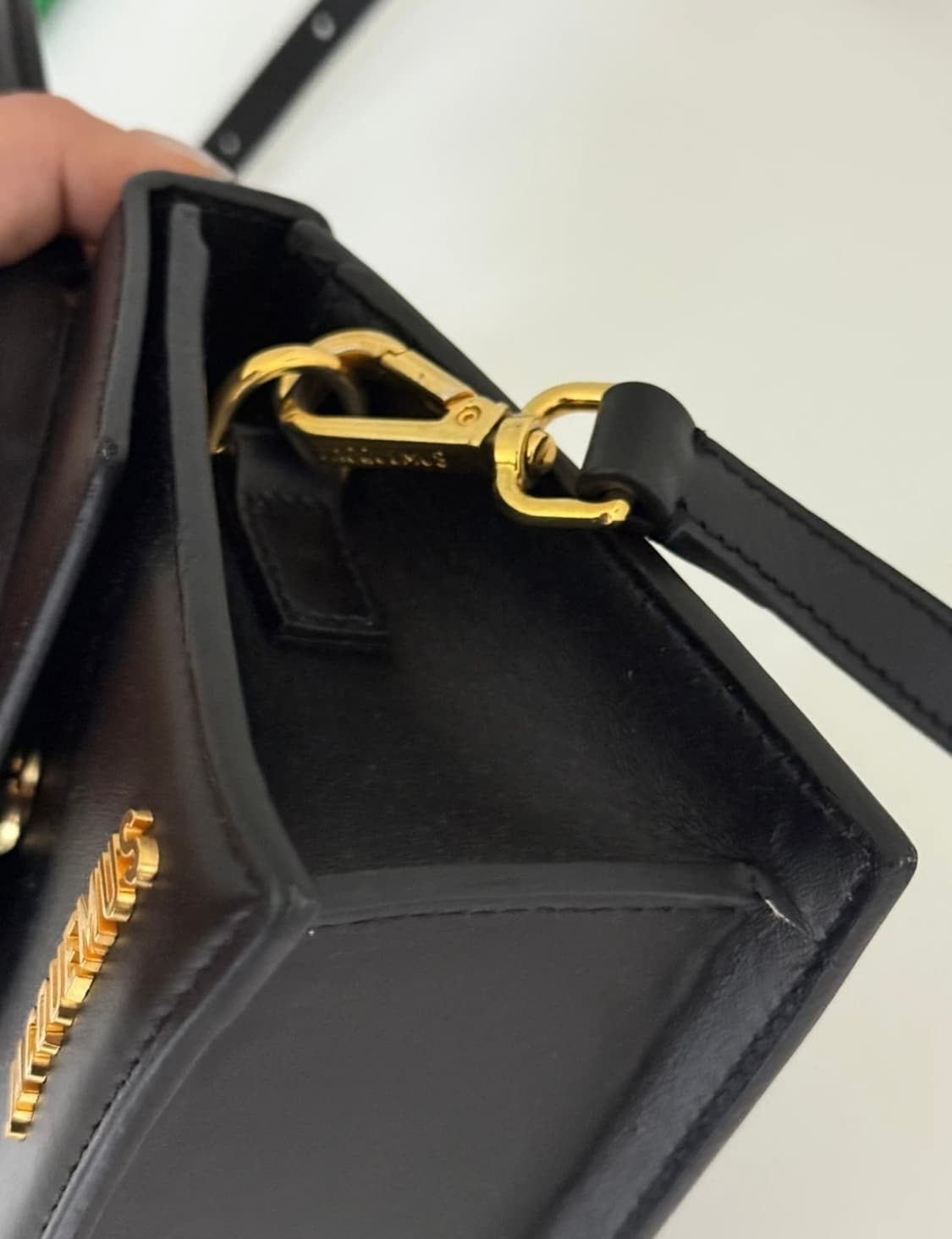 자크뮈스 르 치키토 모옌 레더백 상품이미지2