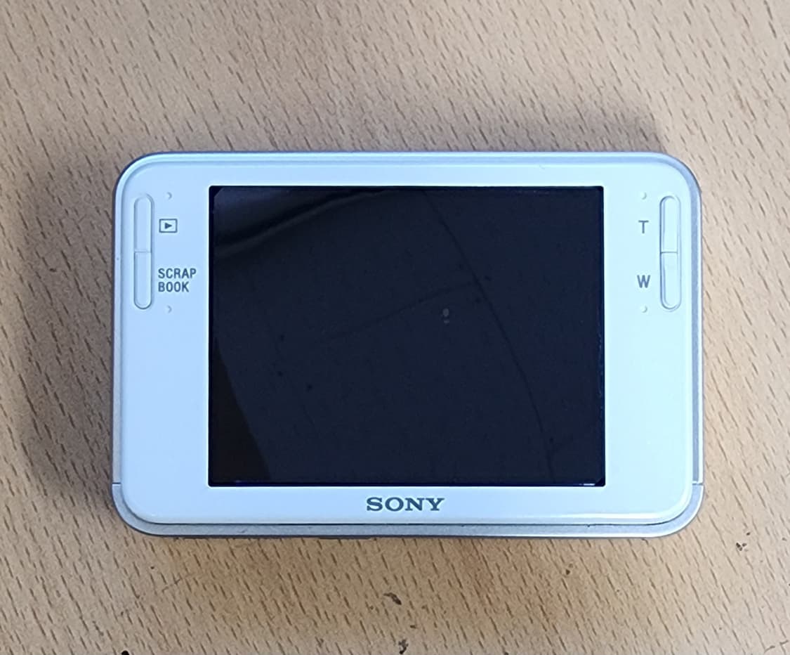 소니 Cyber-Shot DSC-T2 디지털 카메라 판매합니다. 상품이미지4