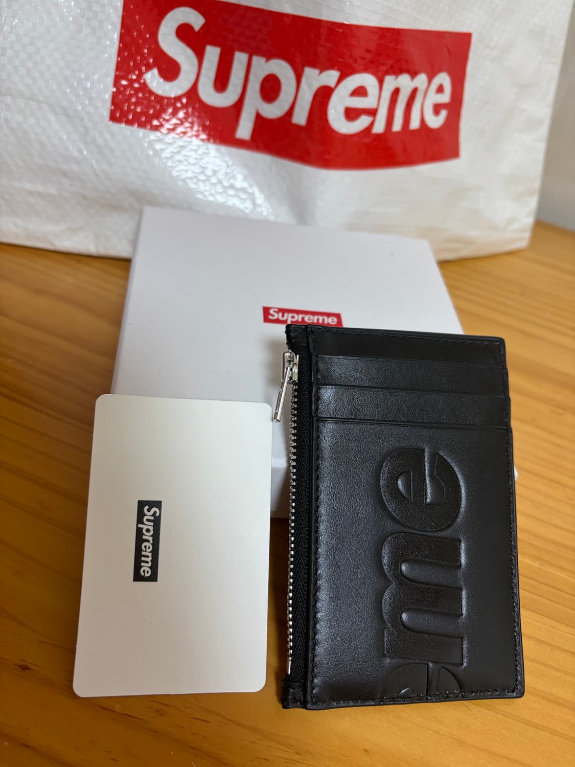 25ss 슈프림 카드지갑 레더 블랙 상품이미지1